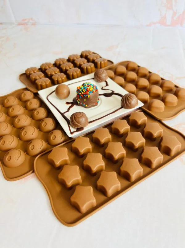 Juego de 6 Moldes de Chocolate en Silicona - Imagen 5